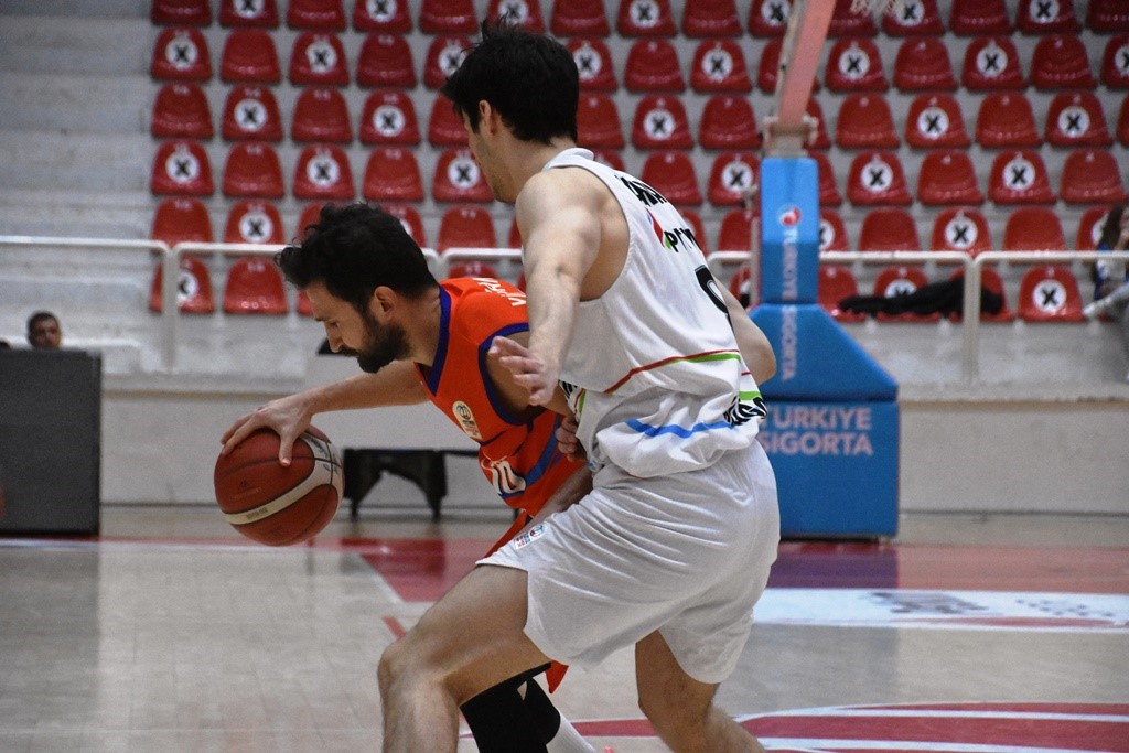 Hazırlık maçı: Aliağa Petkimspor: 84 - Çağdaş Bodrum Spor: 85