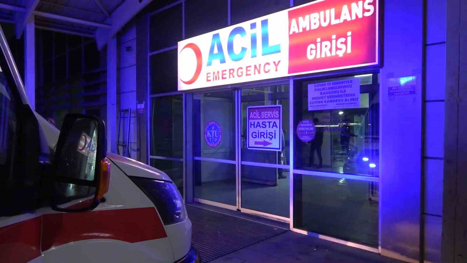 Kırıkkale’de marketten alınan mantarı tüketen 3’ü çocuk 4 kişi, zehirlenme şüphesiyle hastaneye kaldırıldı.