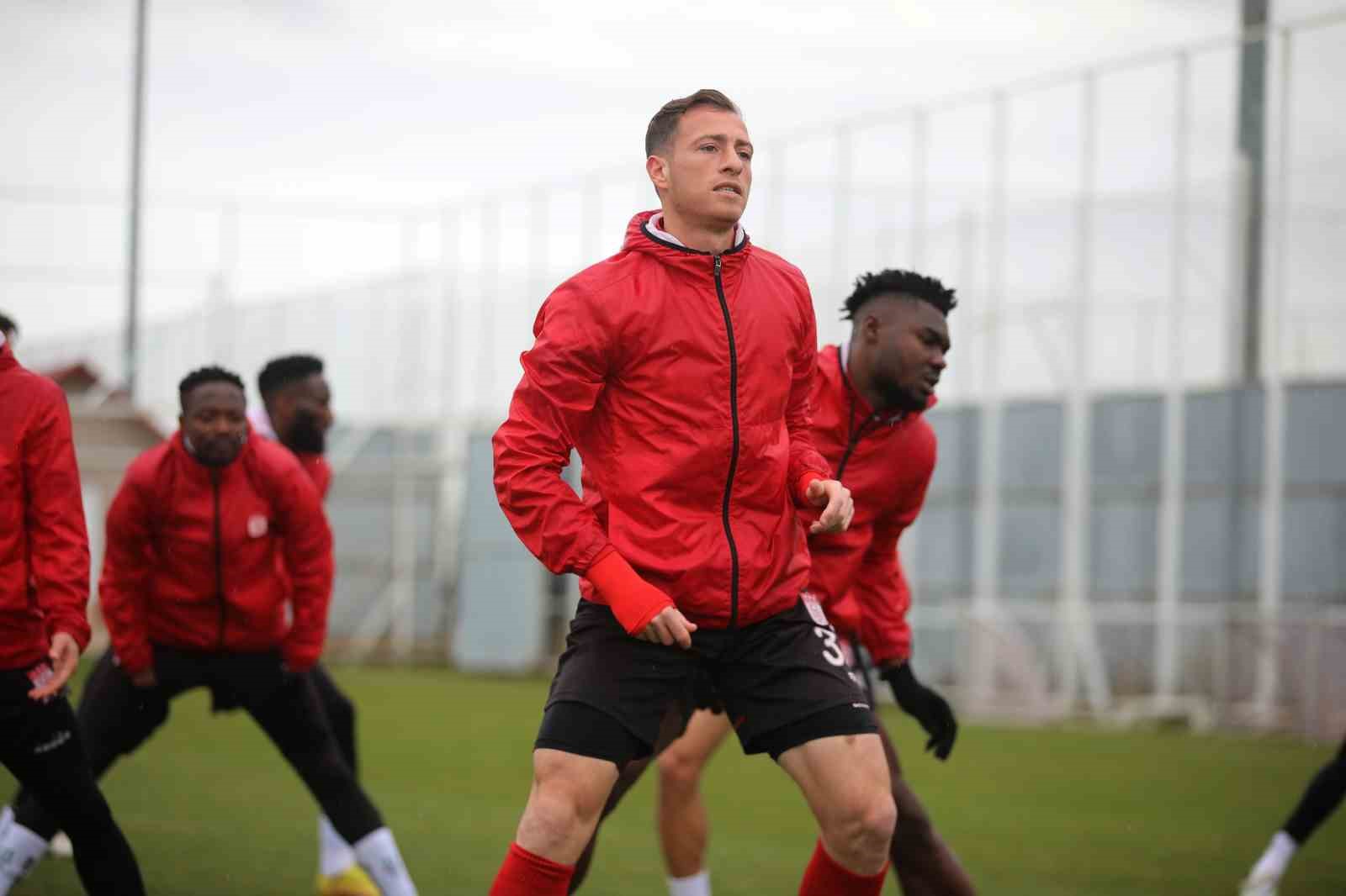 Sivasspor, Fiorentina maçının taktiğini çalıştı