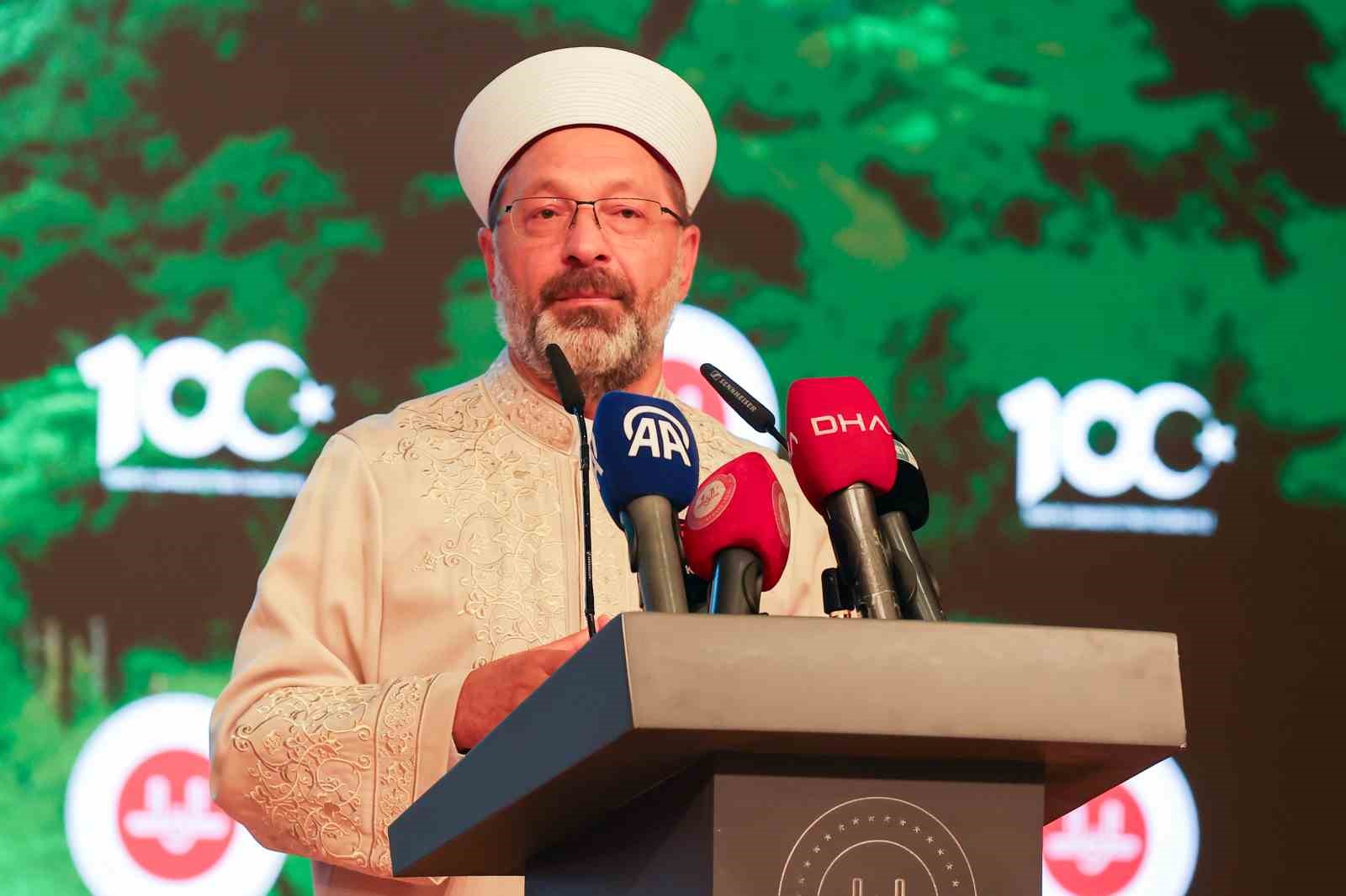 Diyanet İşleri Başkanı Erbaş: "Peygamber Efendimizi yeniden hatırlayıp, hatırlatacağız"