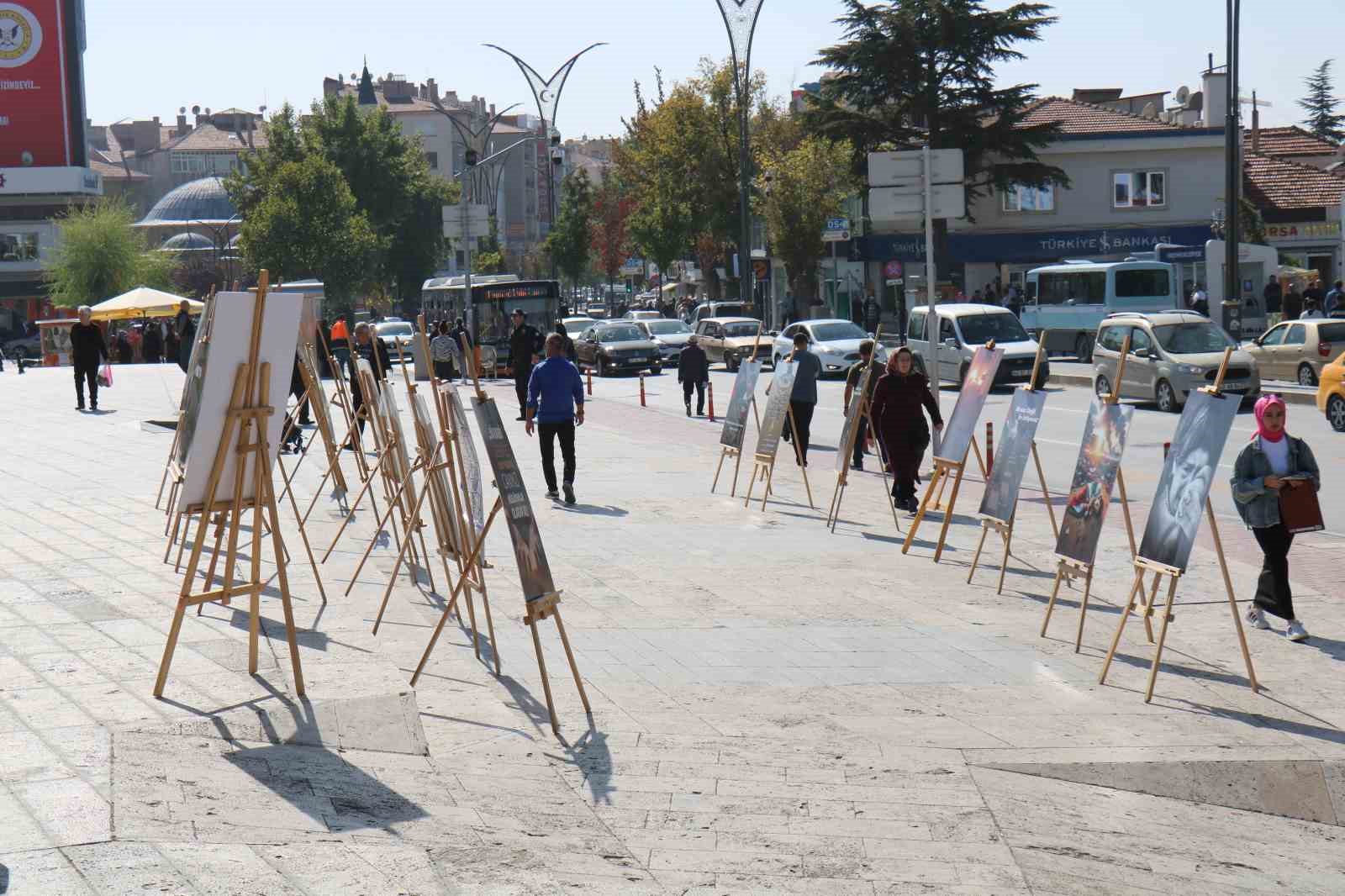 Kırşehirli çocuklar, okul harçlıklarıyla savaş mağduru çocuklara destek oluyor