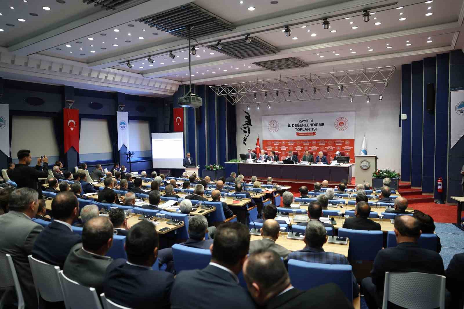 Bakanlar Özhaseki ve Tekin’in katılımı ile İl Değerlendirme Toplantısı yapıldı