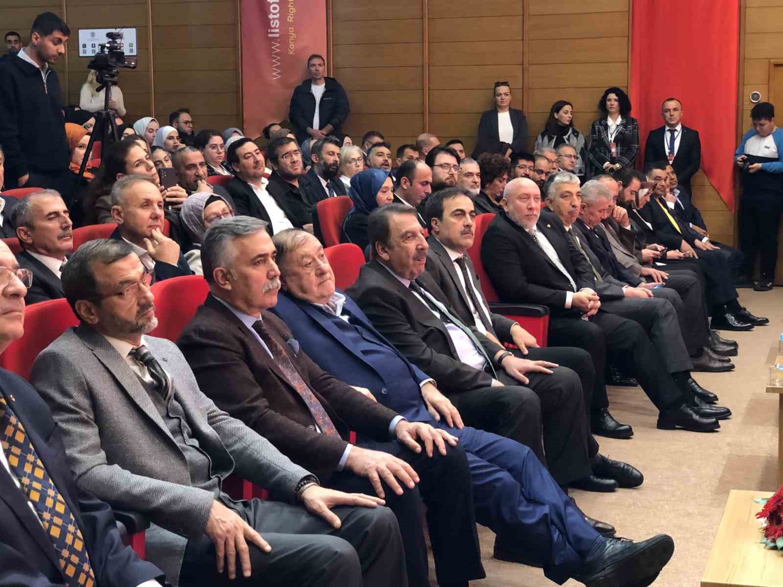 TOBB Başkanı Hisarcıklıoğlu, Konya’da "Turuncu Konuşalım" paneline katıldı