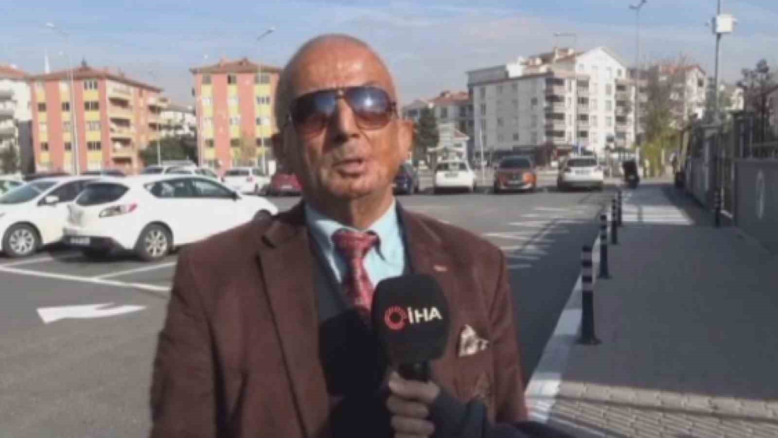 Emekli olan 44 yıllık öğretmene unutulmaz veda