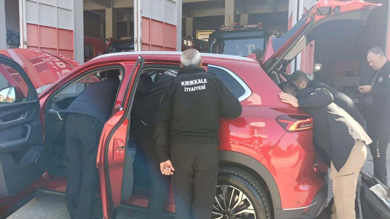 Kırıkkale İtfaiyesi elektrikli araç yangınlarına karşı eğitim aldı