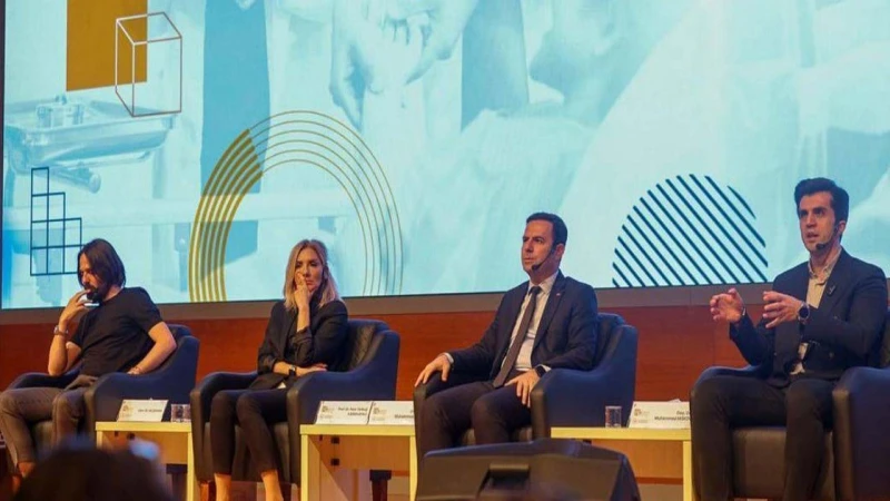 Gençler, geleceğin hekimleriyle buluştu