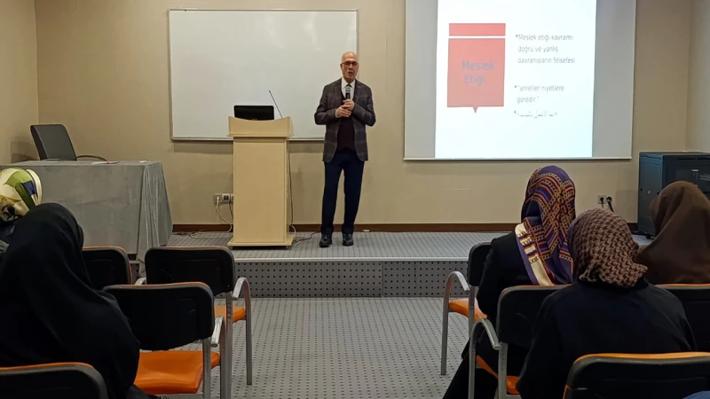 Kur’an kursu öğretici semineri başladı