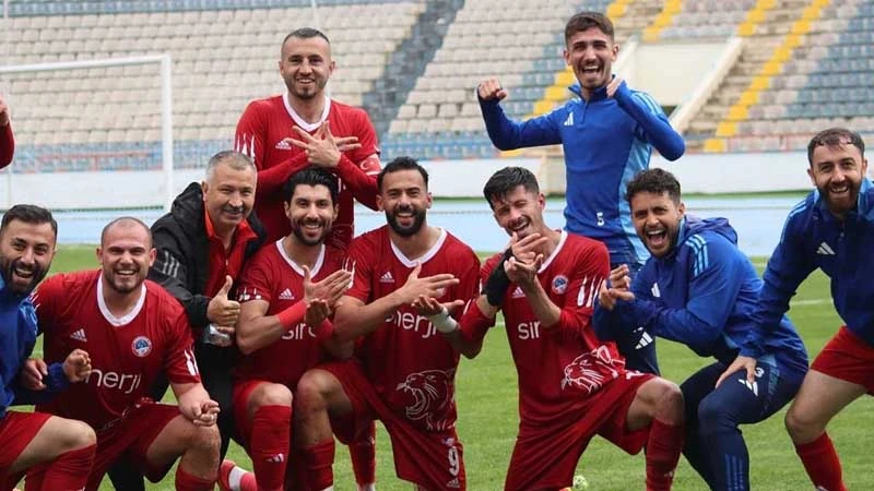 Balışeyh Belediyesi’nden taraftara maç için araç desteği