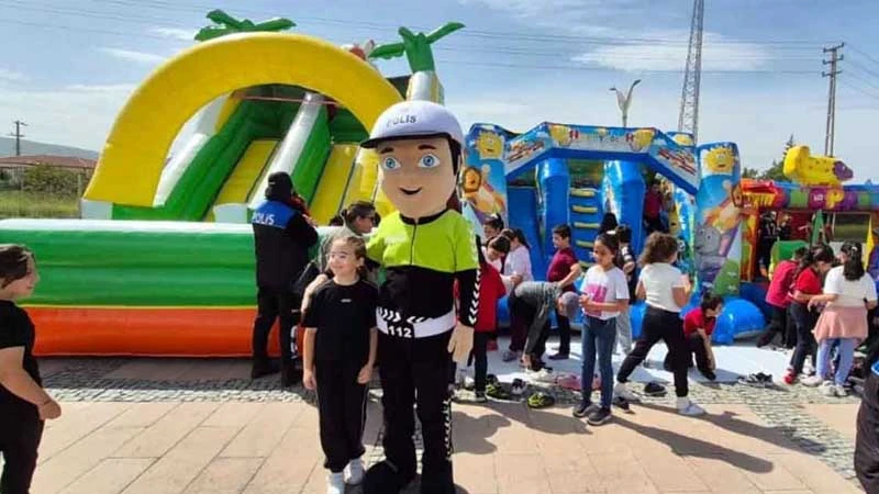 Bahşılı’da Trafik Haftası’na özel farkındalık etkinliği