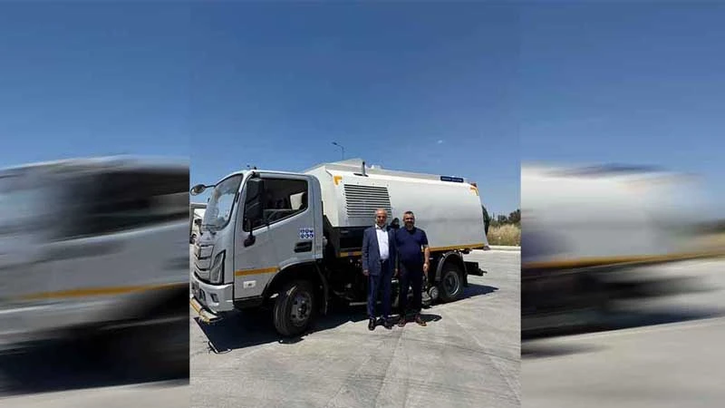 Hacılar’a yeni yol süpürme aracı kazandırıldı