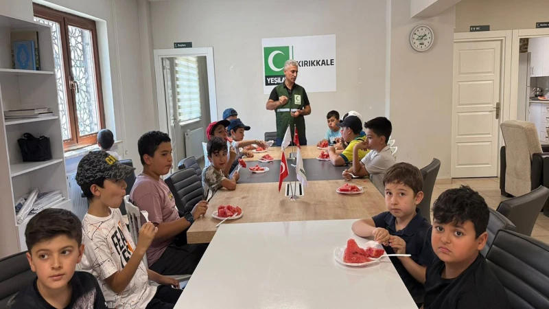 Yeşilay’dan geçlere bağımlılık eğitimi