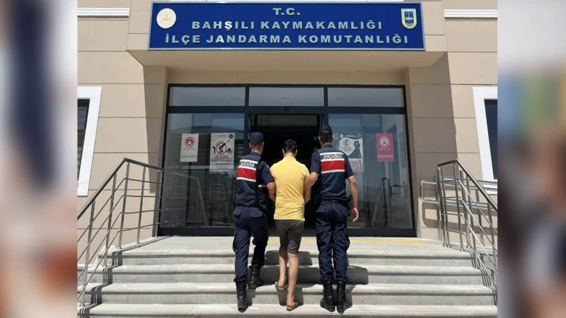 Dolandırıcılık suçundan aranan şahıs yakalandı