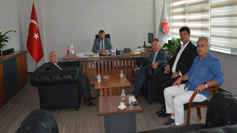 İYİ Parti’den Baro Başkanı Zeki’ye ziyaret