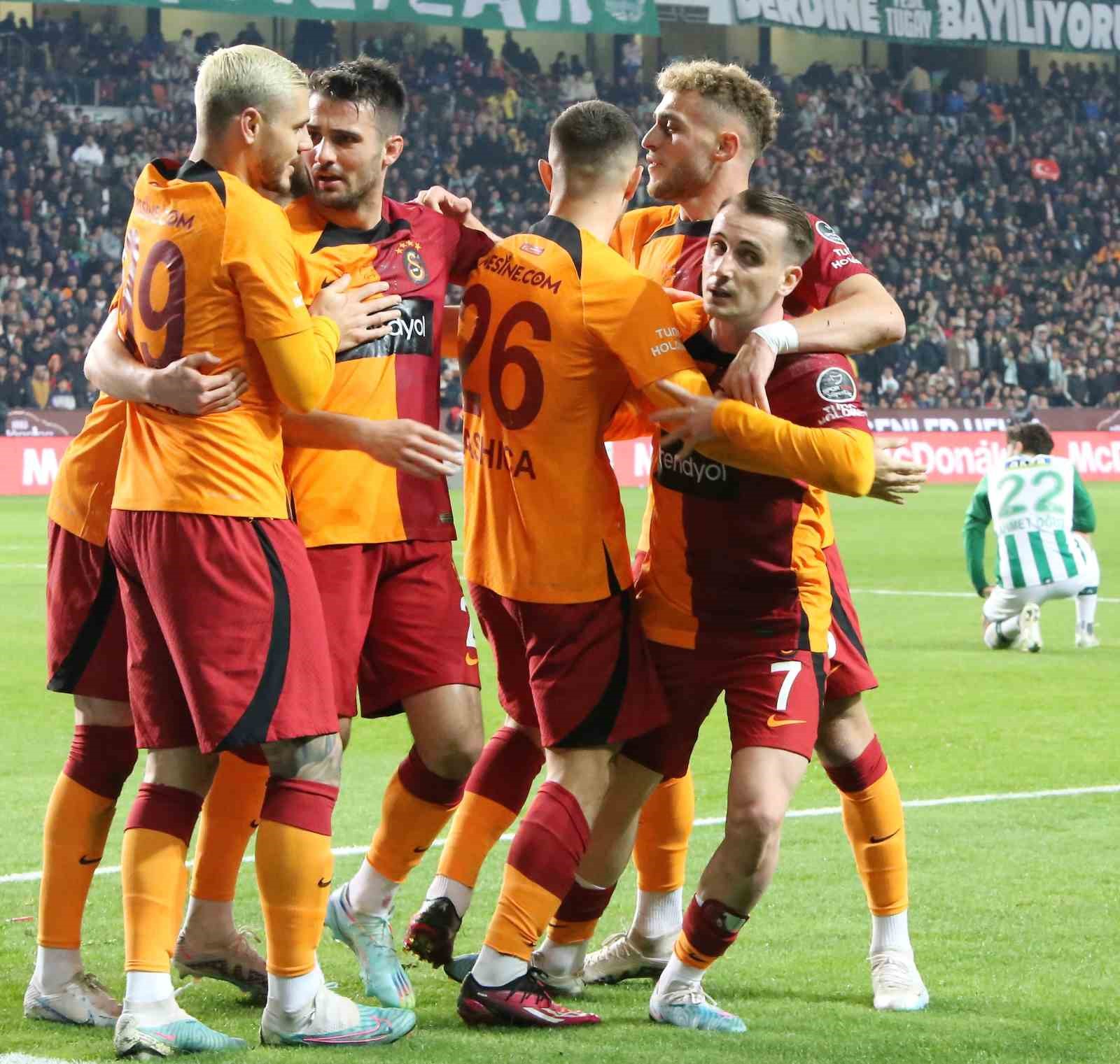 Spor Toto Süper Lig: Konyaspor: 0 - Galatasaray: 1 (İlk yarı)