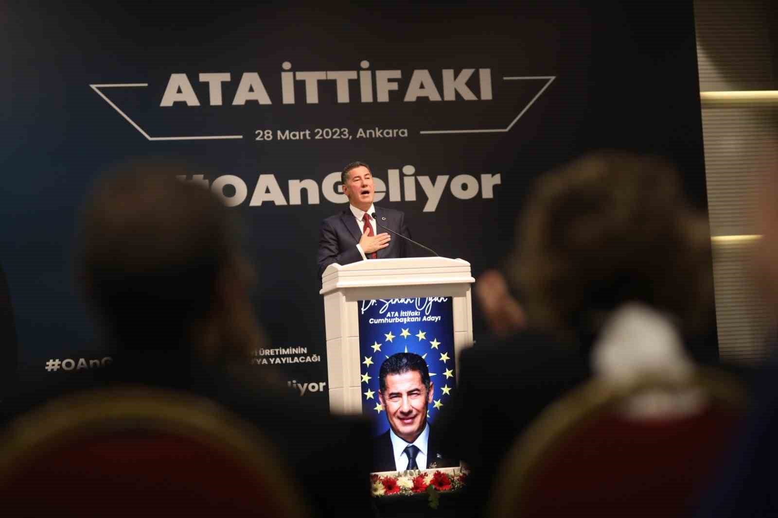 Ata İttifakı’nın cumhurbaşkanı adayı Sinan Oğan, Ankara’da basın toplantısı düzenledi