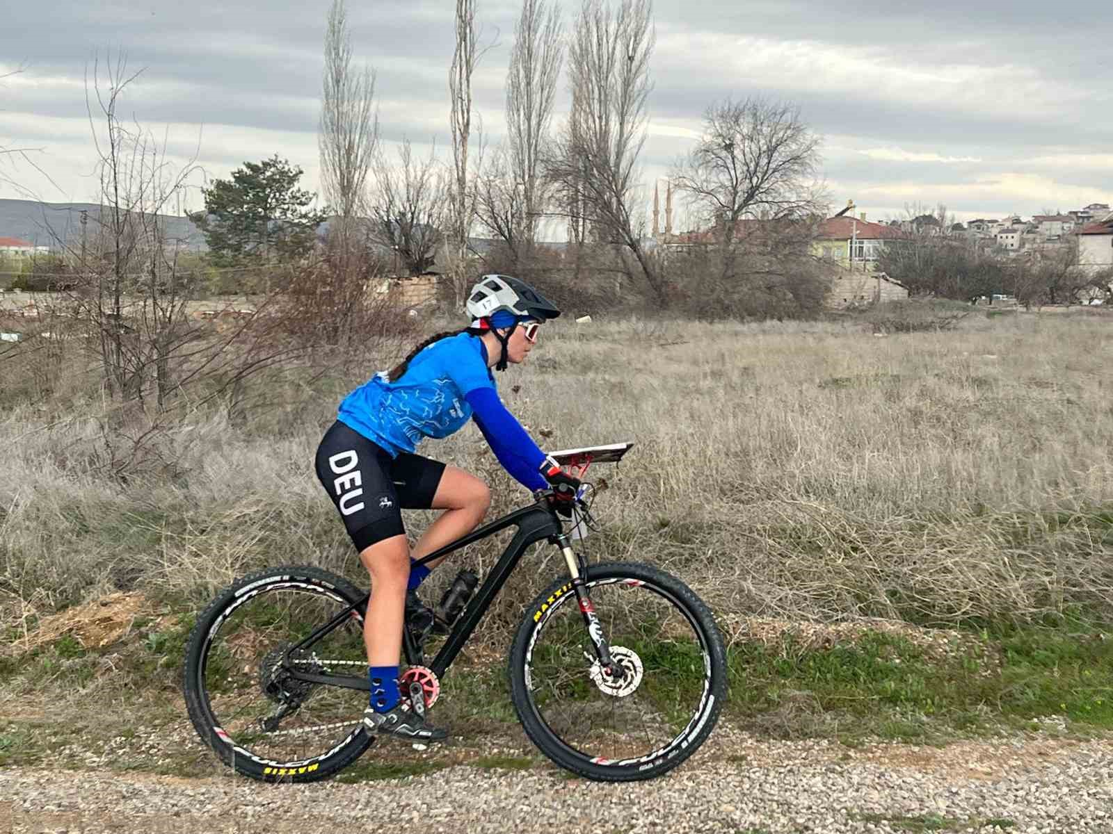 Dünya sıralaması için Kapadokya’da pedal çevirdiler