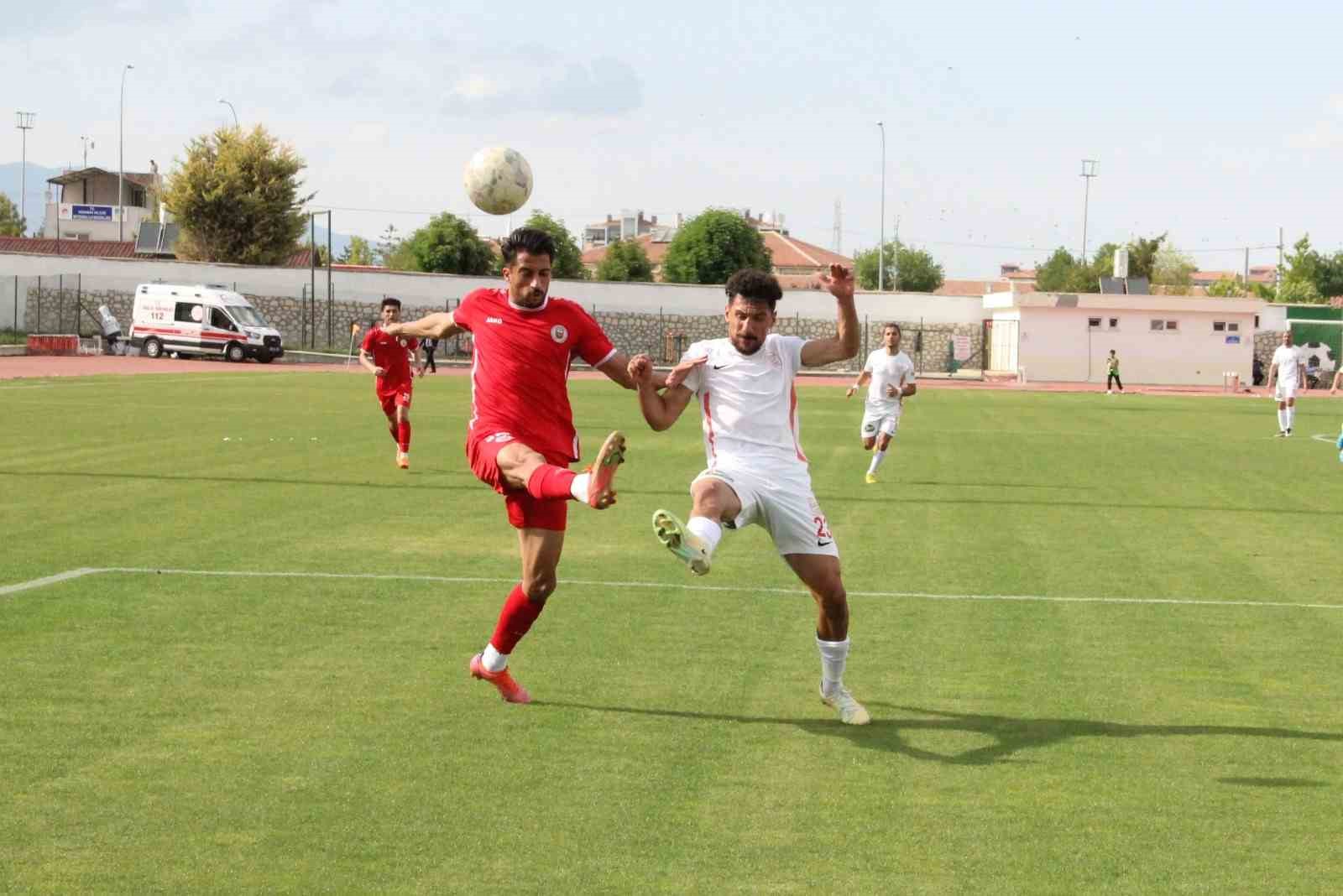 TFF 3. Lig Play-off: Karaman FK: 2 - Ayvalıkgücü Belediyespor: 1