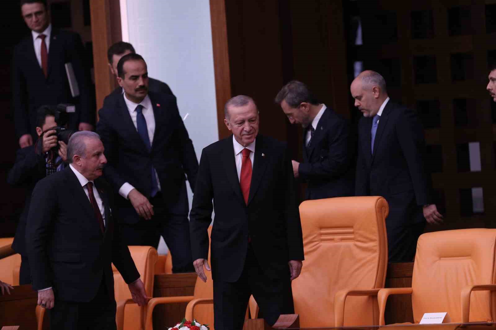 TBMM’de yeni yasama dönemi başladı