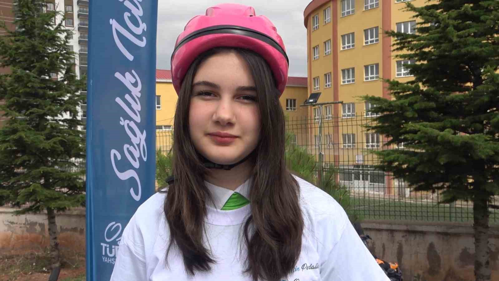 Dijital bağımlılığa karşı pedal çevirdiler