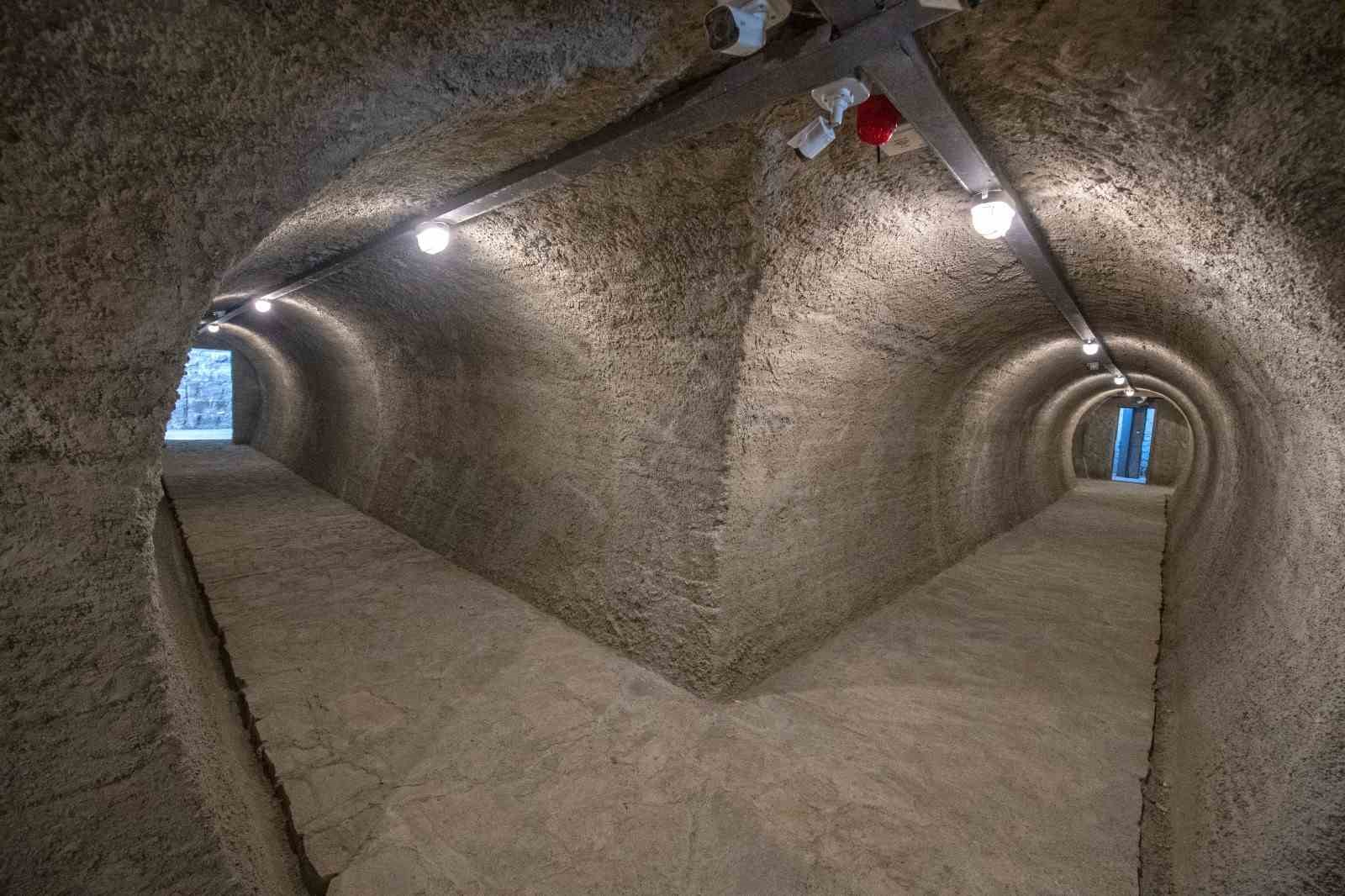 Tünel Sanat Merkezi açılışa gün sayıyor