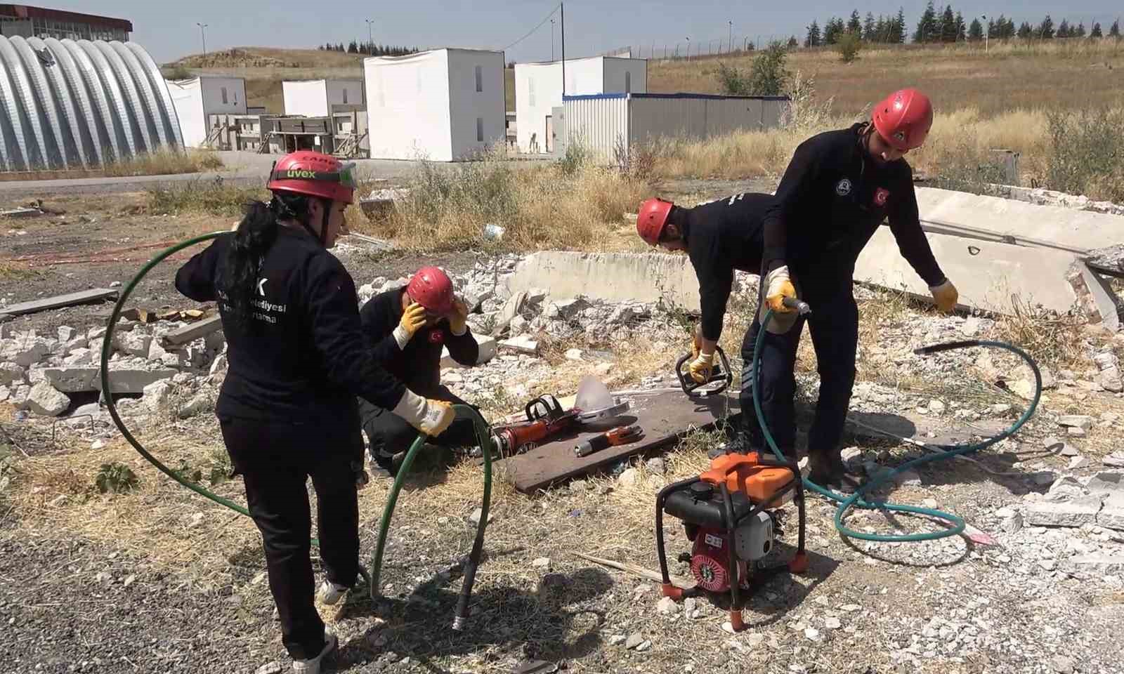 Türkiye'de Bir İlk: Yahşihan Arama Kurtarma (YAK)