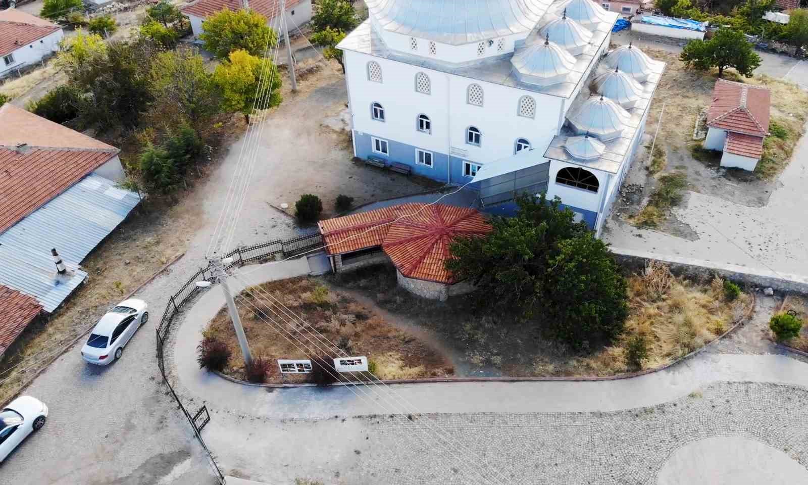 285 metre uzunluğunda 3 kattan oluşuyor: Tarihi Sulu Mağara ziyaretçilerini ağırlıyor