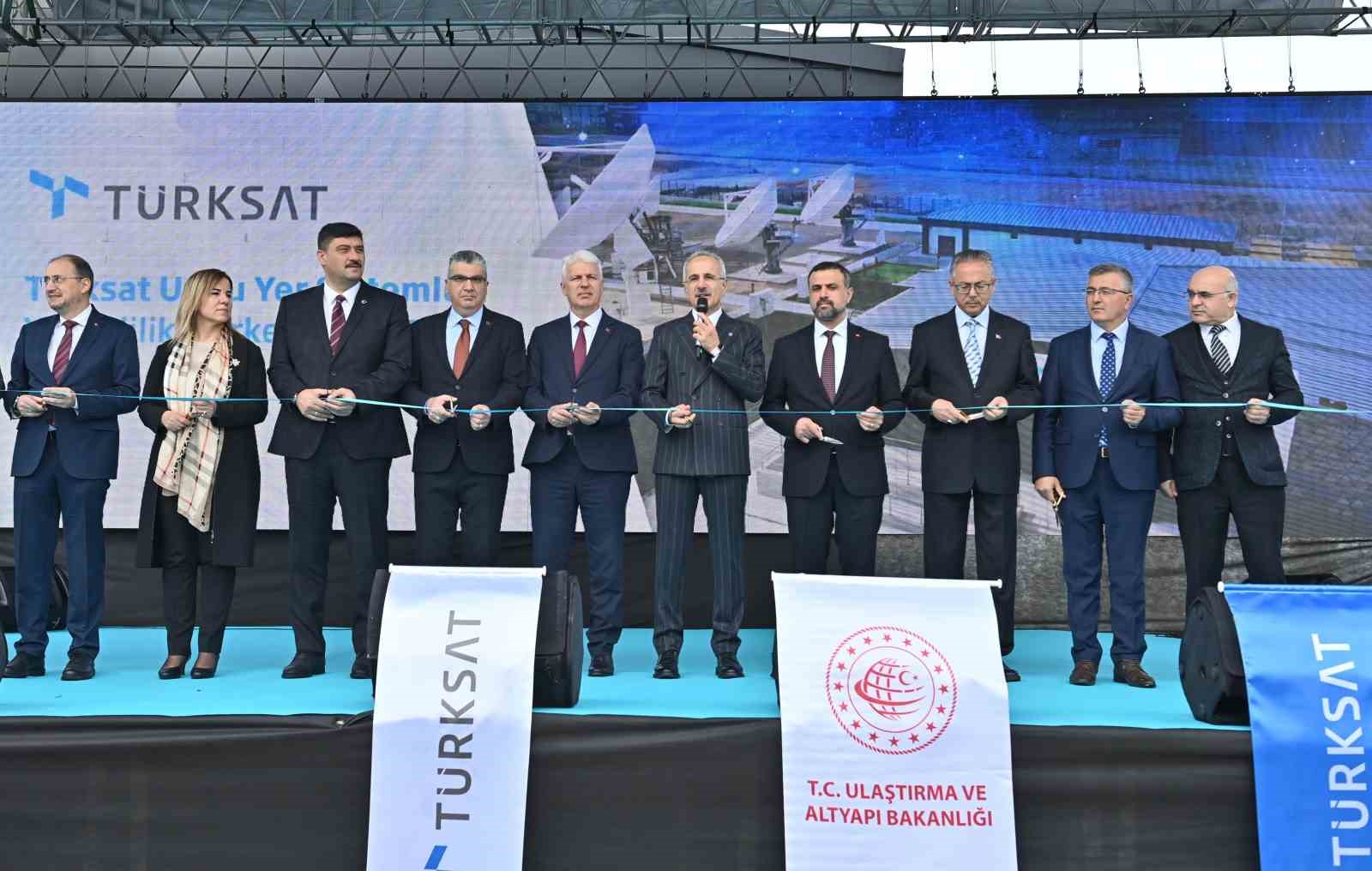 Bakan Uraloğlu: “TÜRKSAT 6A’yı haziran ayı içerisinde yörüngesine fırlatmayı hedefliyoruz”