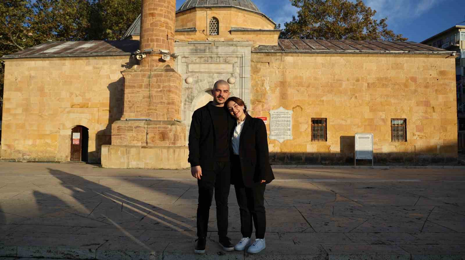 Türkiye’nin konuştuğu Rabia protez kol için gün sayıyor