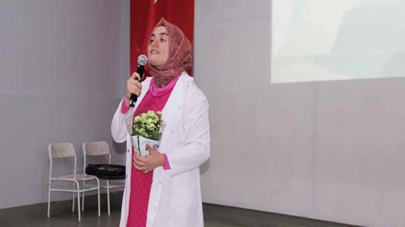 Diş Hekimi Cengiz, diş sağlığını anlattı