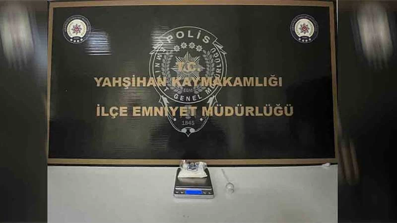 YENİŞEHİR’DE METAMFETAMİN VE PAYP ELE GEÇİRİLDİ