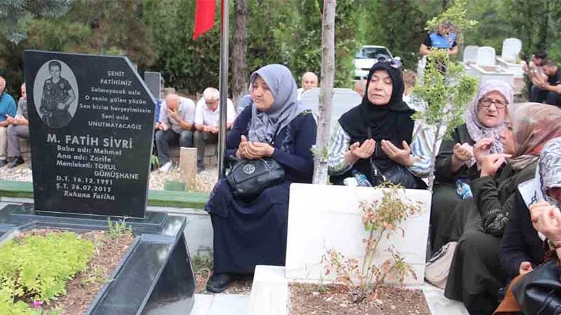 ŞEHİT MUHAMMET FATİH SİVRİ, DUALARLA ANILDI