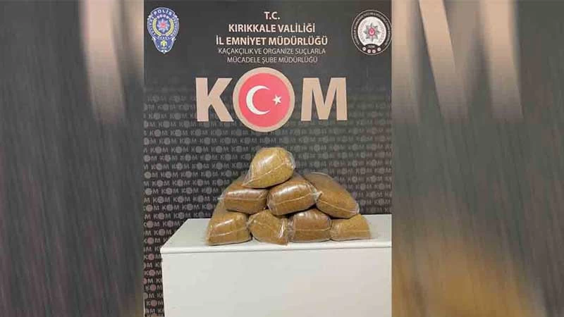 KIRIKKALE’DE 40 KİLOGRAM KAÇAK TÜTÜN ELE GEÇİRİLDİ