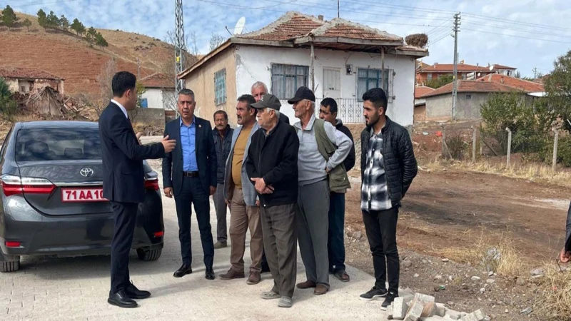 Delice’de köy yollarına kilit parke ve asfalt dokunuşu