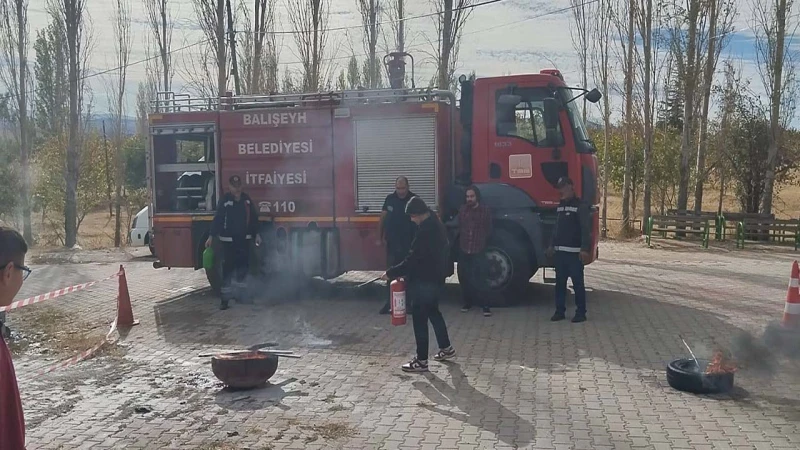 Kulaksız Köyünde yangın ve afet bilinci eğitimi