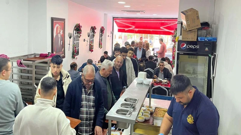 Kent lokantası, lezzeti ve sevgisiyle ilgi görüyor