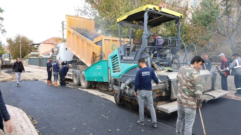 Kırıkkale Belediyesi’nden hummalı asfalt çalışması