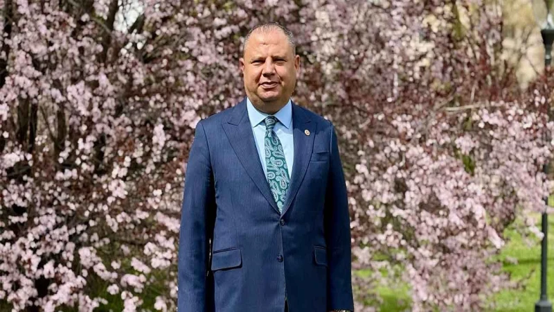 Öztürk: “Bayramlar sabrın mükafatıdır”