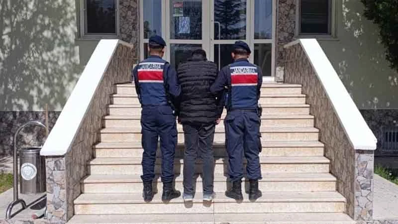 Kırıkkale’de aranan 2 hükümlü yakalandı