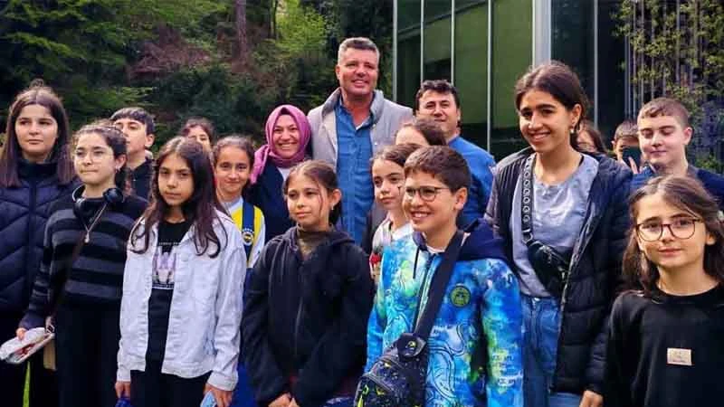 Sadettin Saran, Kırıkkaleli çocukları ağırladı