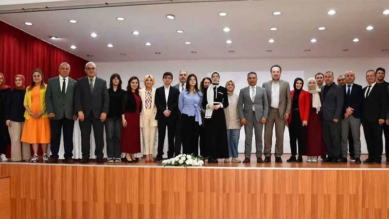 Sâmiha Ayverdi il paneli yapıldı